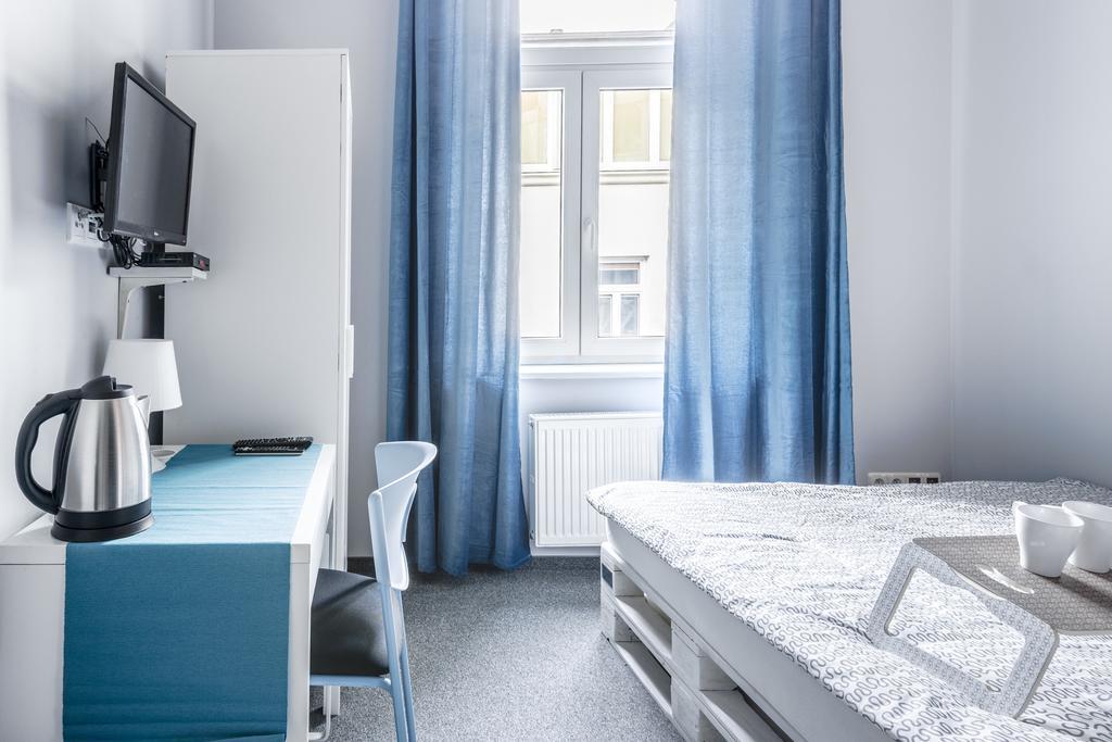 Albergue Mish Mash Nowogrodzka Varsovia Habitación foto
